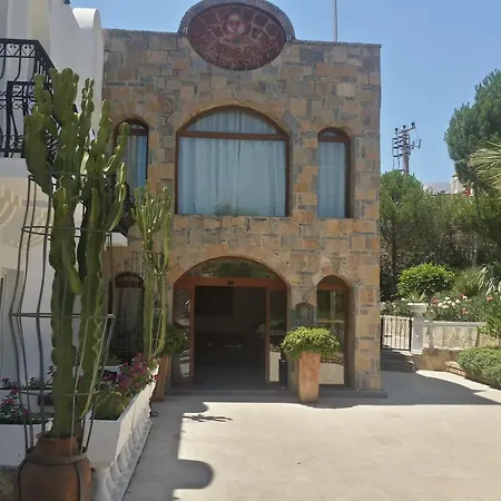 La Rosa 3*