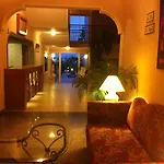La Rosa Hotell 3*