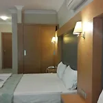 La Rosa מלון