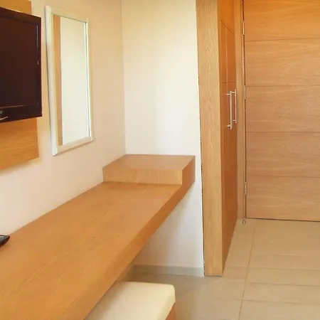 Otel La Rosa 3*