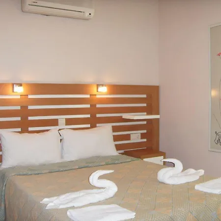 La Rosa Otel