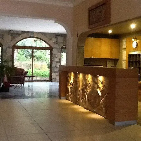 La Rosa Otel