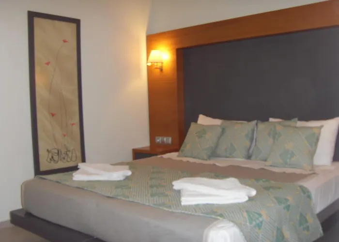 La Rosa 3*